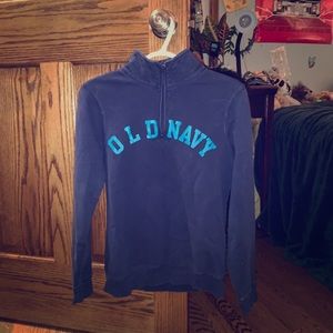 Old navy sweatshirt!💙